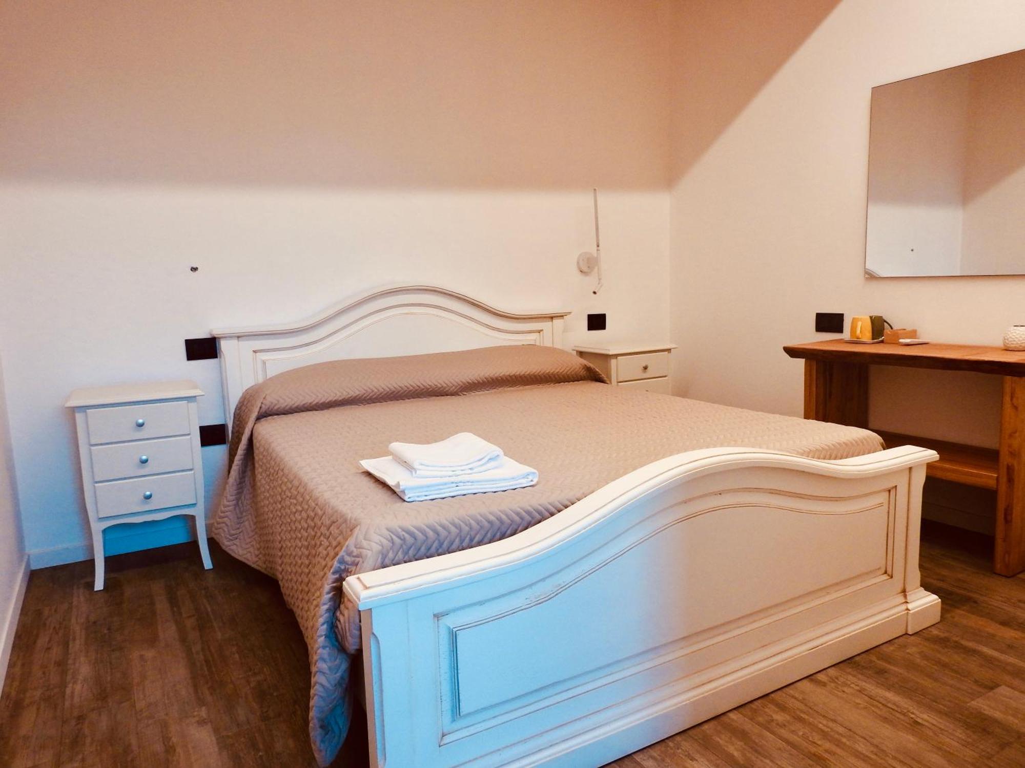 Petite Pomme Otel Romano D'Ezzelino Dış mekan fotoğraf